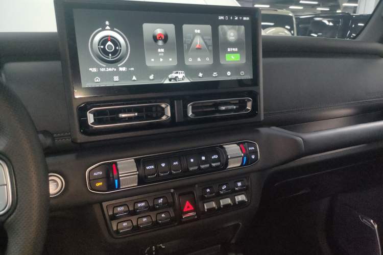 Used 212 T01 2024 2.0T Mechanic