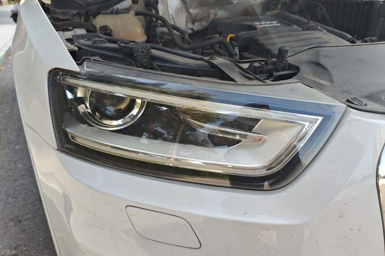 Used Audi Q3 2016 30 TFSI Collector's Edition Comfort Model
