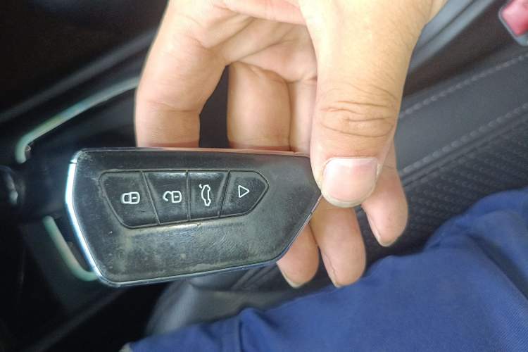 Used Suzuki Alivio 2015 1.6L Automatic Enjoyment Model Interior 1