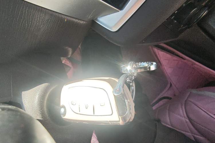 Used Citroen C-Quatre 2010 Hatchback 1.6L Automatic Shangle Edition Vehicle Key