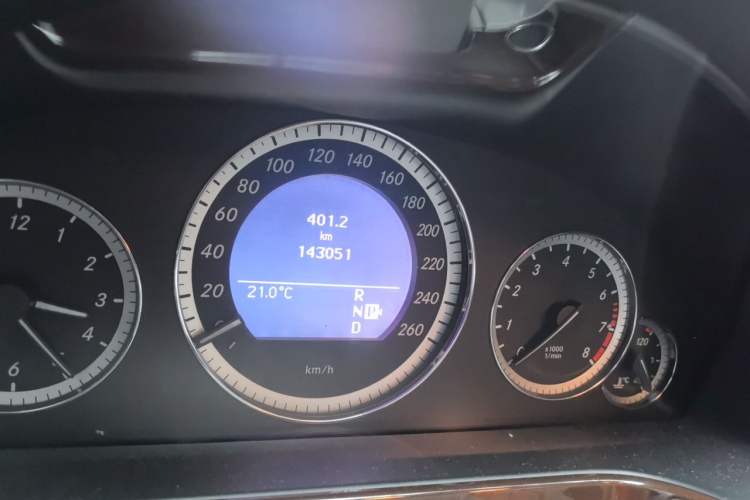 Used Mercedes-Benz E-Class 2011 E 300 L Elegant Model
