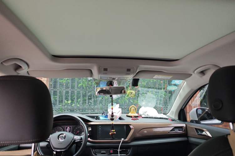 Used Volkswagen Tharu 2020 280TSI Two-Wheel Drive Luxury Edition China VI Standard
