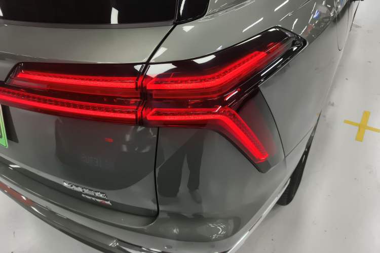 Used Wey Lanshan 2025 Four-Wheel Drive Max