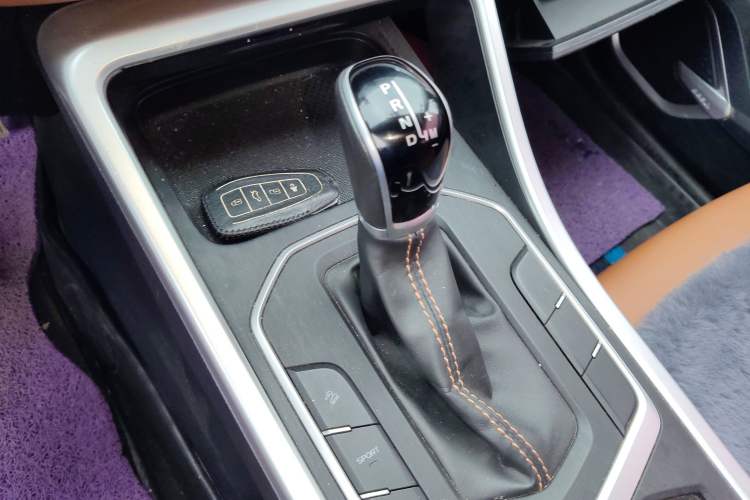 Used Geely Auto Vision X6 2020 1.4T CVT Asian Games Edition
