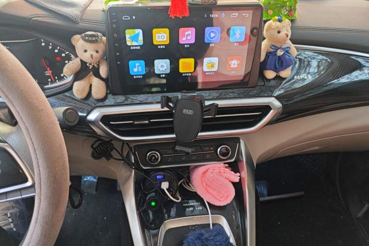 Used SAIC MAXUS G50 2022 1.5T Manual Touring A