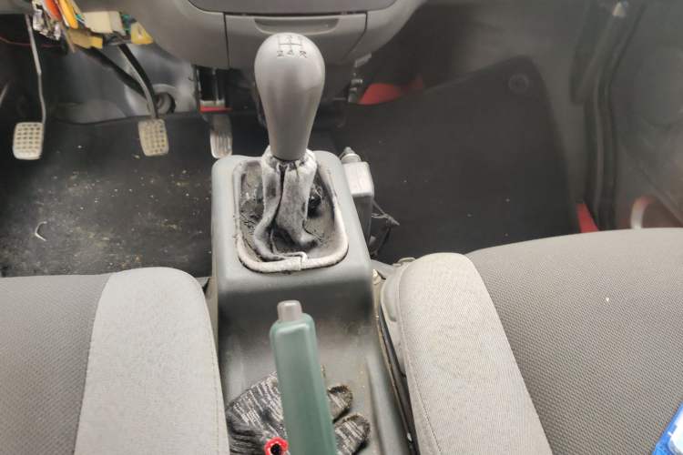 Used Wuling Zhiguang 2013 1.0L Practical Version