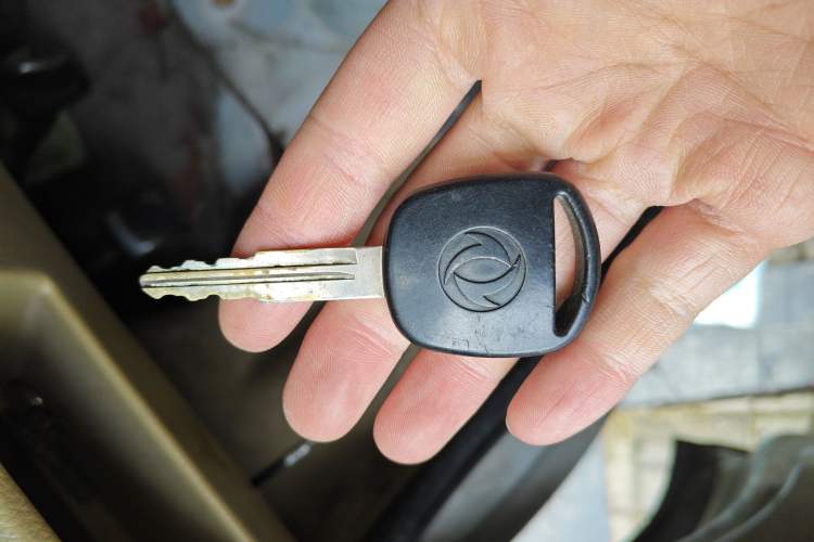 Used Dongfeng Xiaokang C37 2015 1.5L Standard II DK15-06
