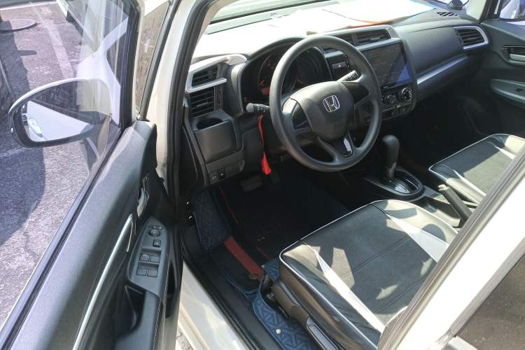 Used Honda Fit 2018 1.5L CVT Comfort Version Driver Seat