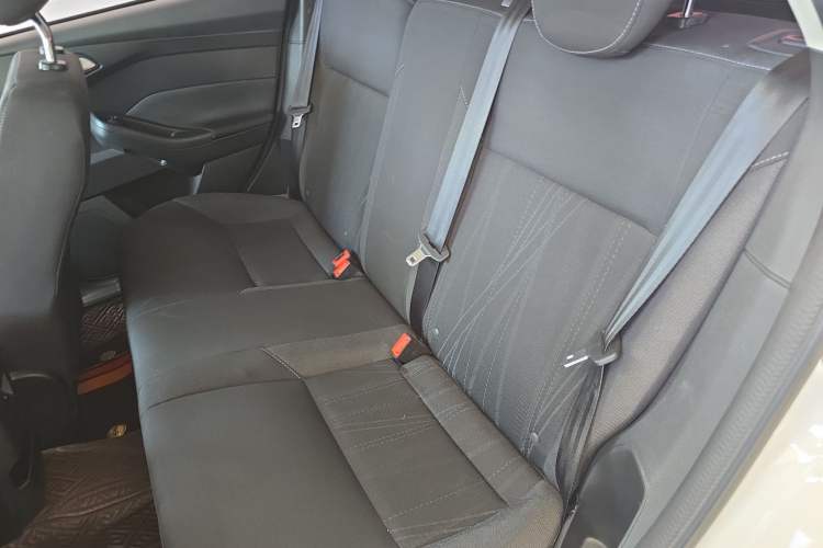 Used Ford Focus 2015 Hatchback 1.6L Automatic Comfort Model