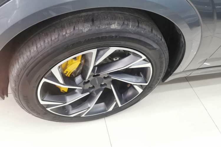 Used Lynk & Co 09 EM-P 2021 2.0T PHEV Halo Six-Seater