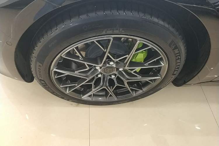 Used Tesla Model 3 2022 Rear-Wheel-Drive Version Exterior 4