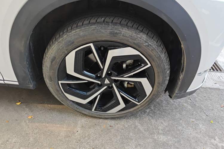 Used Deepal S07 2024 215Max Range-Extended Version