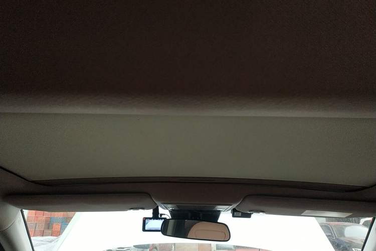 Used Honda Vezel 2023 1.5L CVT Tech Edition
