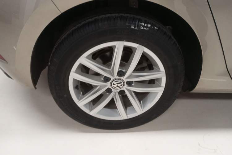 Used Volkswagen Golf 2019 280TSI DSG Comfort Version China VI Standard
