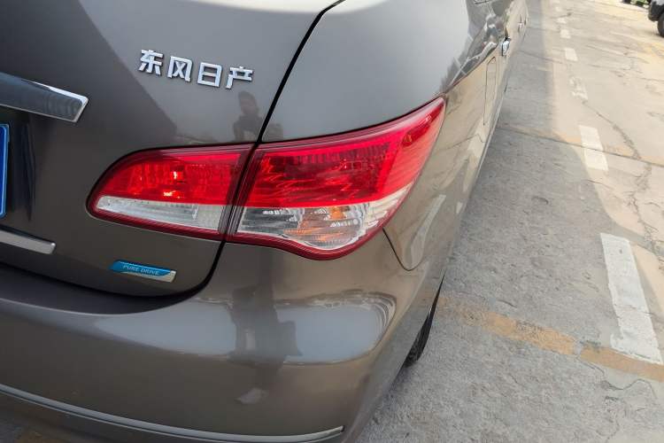 Used Nissan Sylphy 2016 Classic 1.6XE Manual Leading Edition
