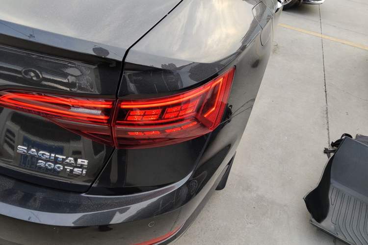 Used Volkswagen Sagitar 2021 200TSI DSG Excellence Edition Right Rear Taillight