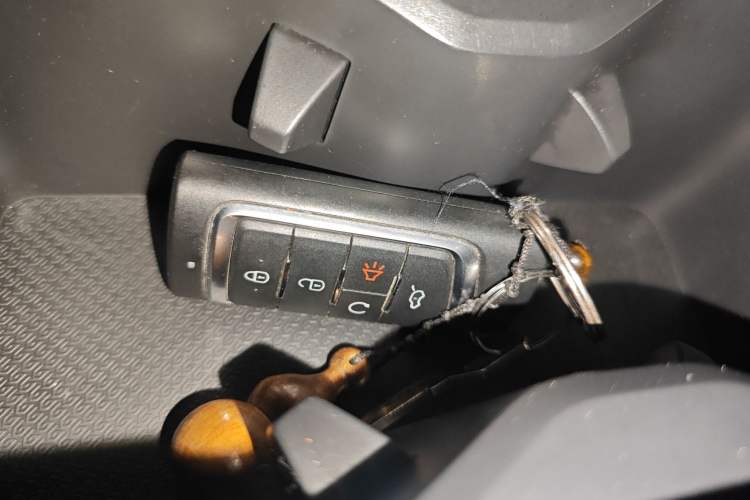 Used GAC Trumpchi GS8 2020 390T Two-Wheel Drive Prestige Version (7 Seats) Vehicle Key