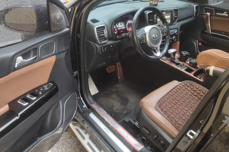 Used Kia KX5 2016 2.0L Automatic 2WD Premium
