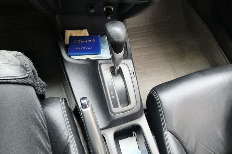 Used Honda Civic 2012 1.8L automatic luxury edition Gear Lever