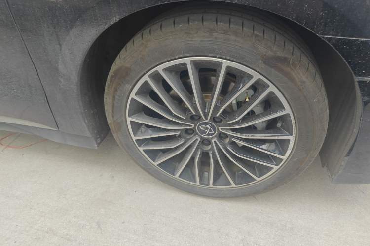 Used BYD Han 2024 DM-i Glory Edition 121KM Prestige Model
