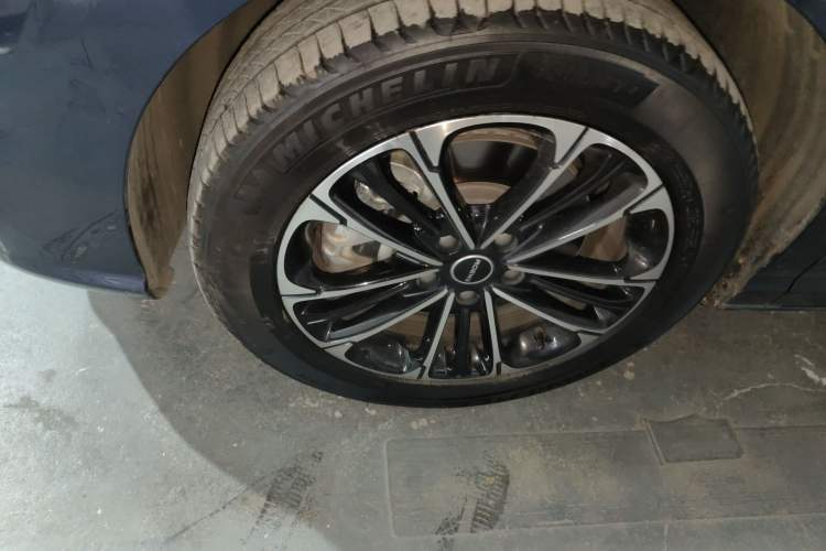 Used Roewe iMAX8 2021 400TGI Supreme Series Prestige Edition