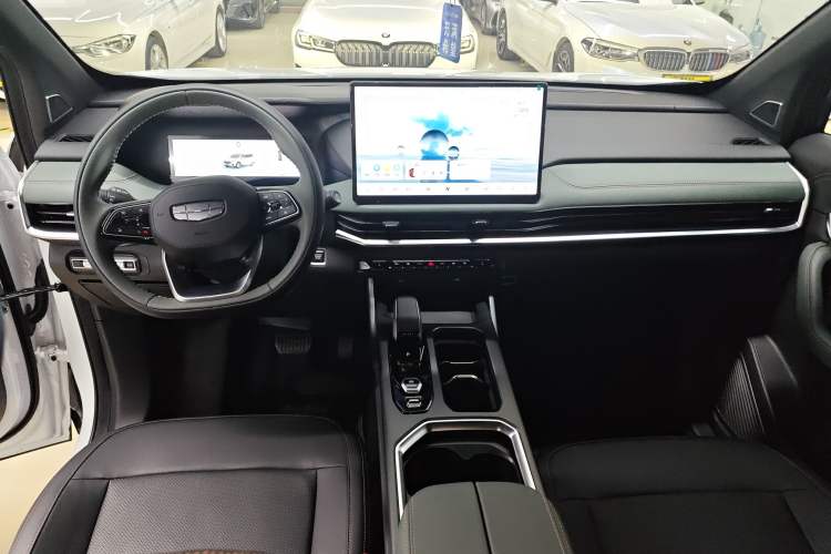 Used Geely Auto Haoyue L 2024 2.0T DCT Prestige Version