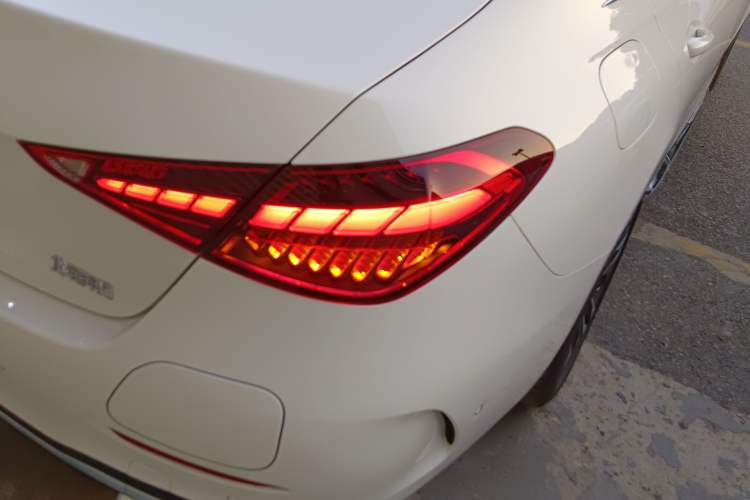 Used Mercedes-Benz C-Class New Energy 2024 Revised Version C 350 eL