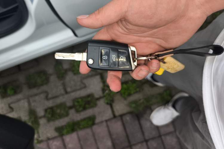 Used Volkswagen Golf 2016 1.4TSI Automatic R-Line Vehicle Key