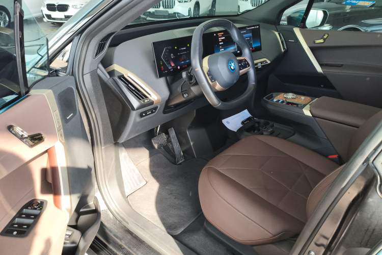 Used BMW iX 2022 xDrive40