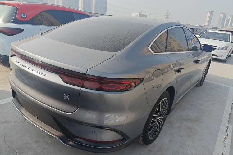 Used BYD Han 2023 DM-i Champion Edition 121KM Prestige Model
