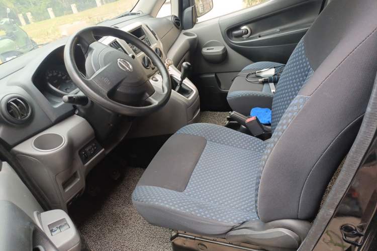 Used Nissan NV200 2013 1.6L Luxury Model China IV Standard
