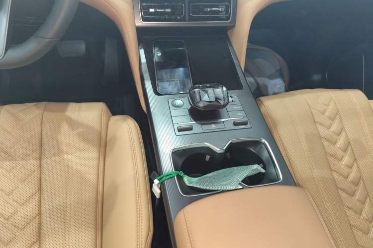 Used BYD Song L DM-i 2025 Intelligent Driving Version 160 km Beyond-Range Type