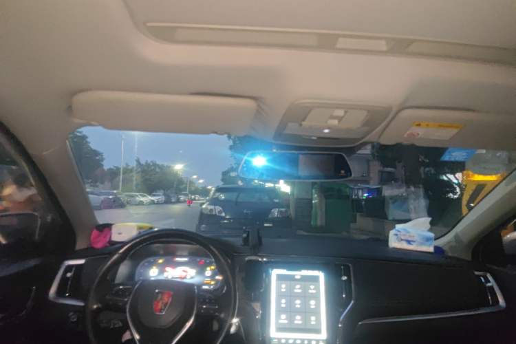 Used Roewe i6 New Energy 2017 45T Hybrid Connect & Smart Enjoyment Edition