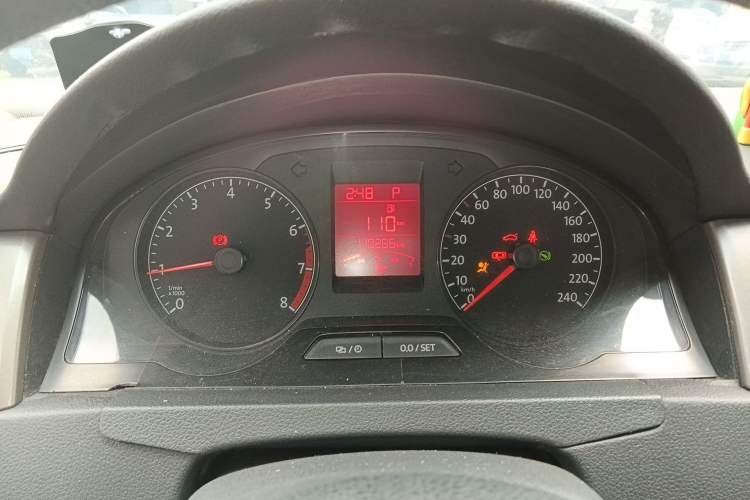 Used Volkswagen Santana 2015 1.6L Automatic Comfort Edition