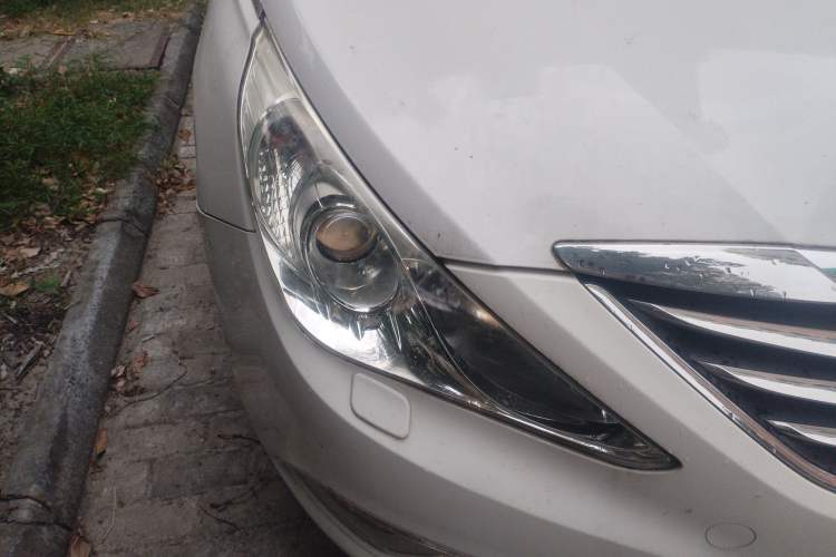 Used Hyundai Sonata 2013 2.4L Automatic Luxury Version China IV Standard
