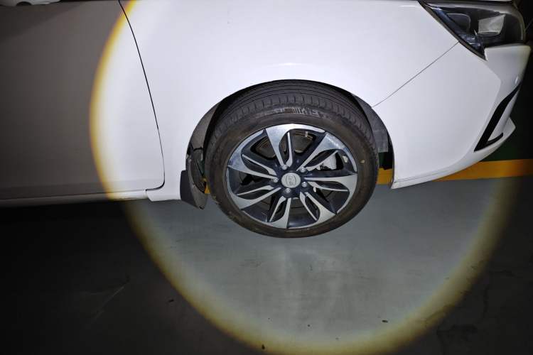 Used BYD Qin New Energy 2015 1.5T Dual-Crown Flagship Plus Edition
