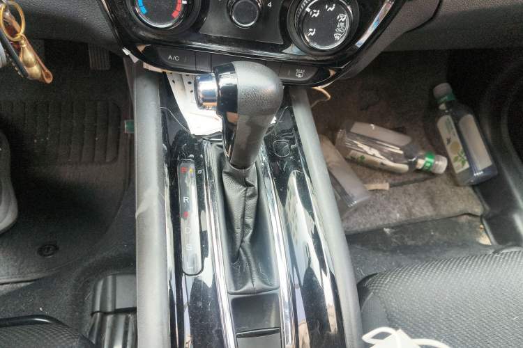 Used Honda Vezel 2017 1.5L CVT 2WD Comfort Model