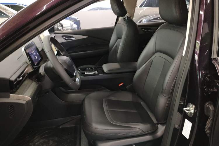 Used Wuling Xingguang 2024 Co-Creation Edition 70 Standard Model