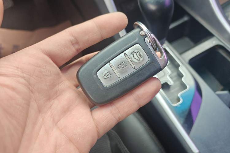 Used Hyundai Sonata 2014 2.0L Automatic Luxury Edition