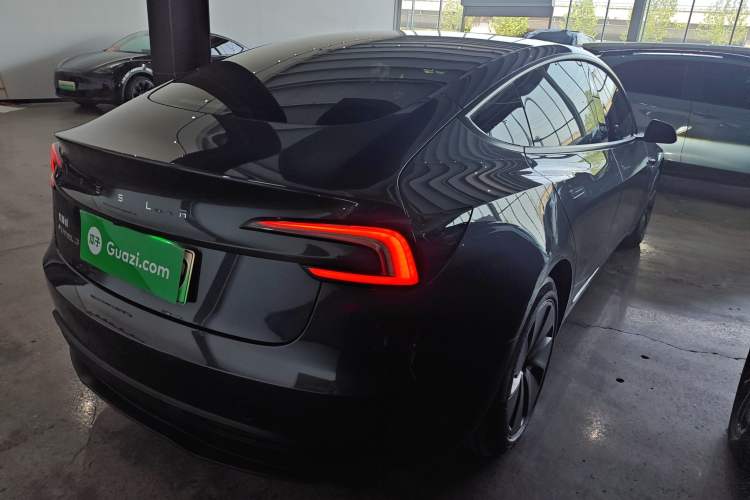 Used Tesla Model 3 2023 Rear-Wheel-Drive Version Rear Right 45 Deg