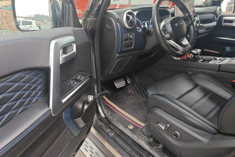 Used BAIC Off-Road BJ40 2020 2.0T Automatic Four-Wheel Drive Urban Hunter Edition Prestige Version