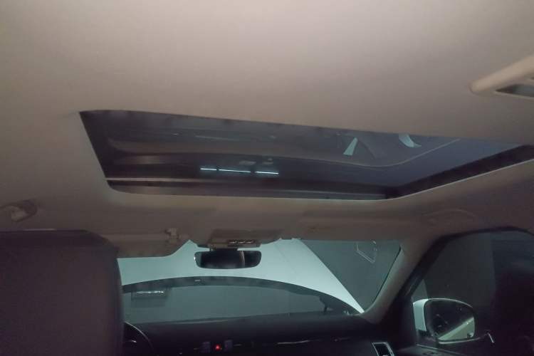 Used Land Rover Discovery 2017 3.0 SC V6 SE