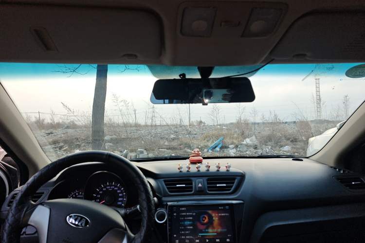 Used Kia K2 2015 Sedan 1.4L MT GLS