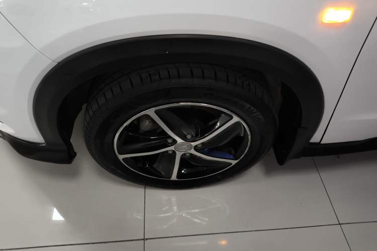 Used Honda Vezel 2020 1.5L CVT Pioneer Edition
