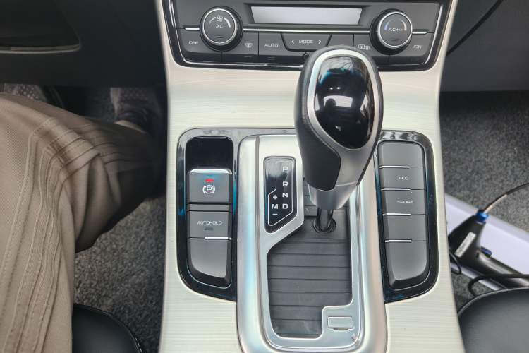 Used Geely Auto Emgrand GL 2017 1.3T DCT Elite Model
