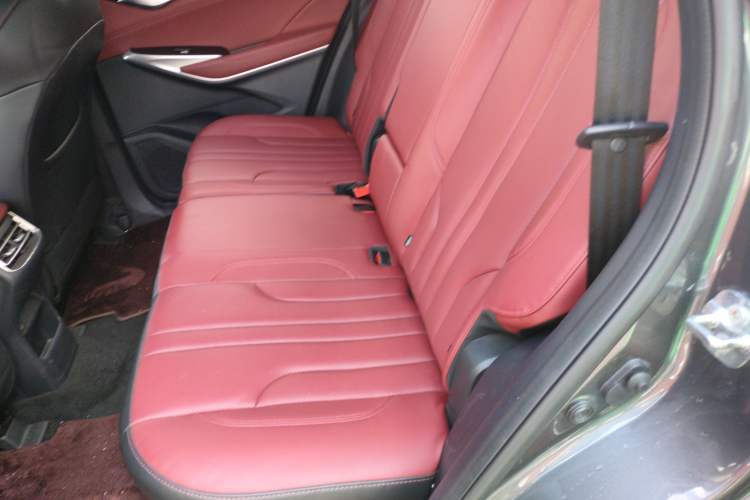 Used Changan CS75 PLUS 2021 1.5T Automatic Prestige Model
