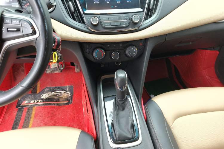 Used Chevrolet Monza 2020 320 Automatic Enjoyment Edition