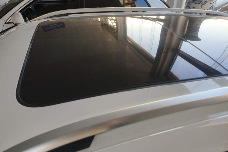 Used Volkswagen Tharu 2020 280TSI Two-Wheel Drive Luxury Edition China VI Standard
