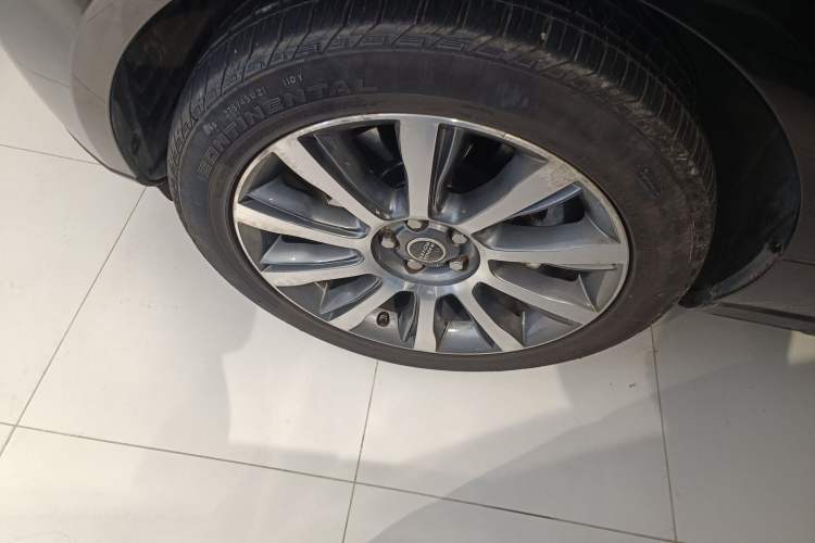 Used Land Rover Range Rover Vogue 2017 3.0T Gasoline HSE Middle East