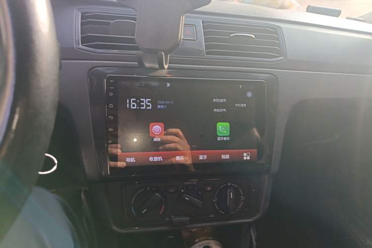 Used Volkswagen Santana 2019 1.5L Manual Fashion Edition China VI Standard Audio And AC Panel